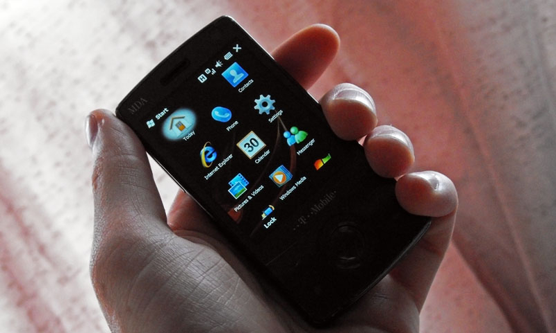 Illustration for article titled How To: Install Windows Mobile 6.5 Right Now